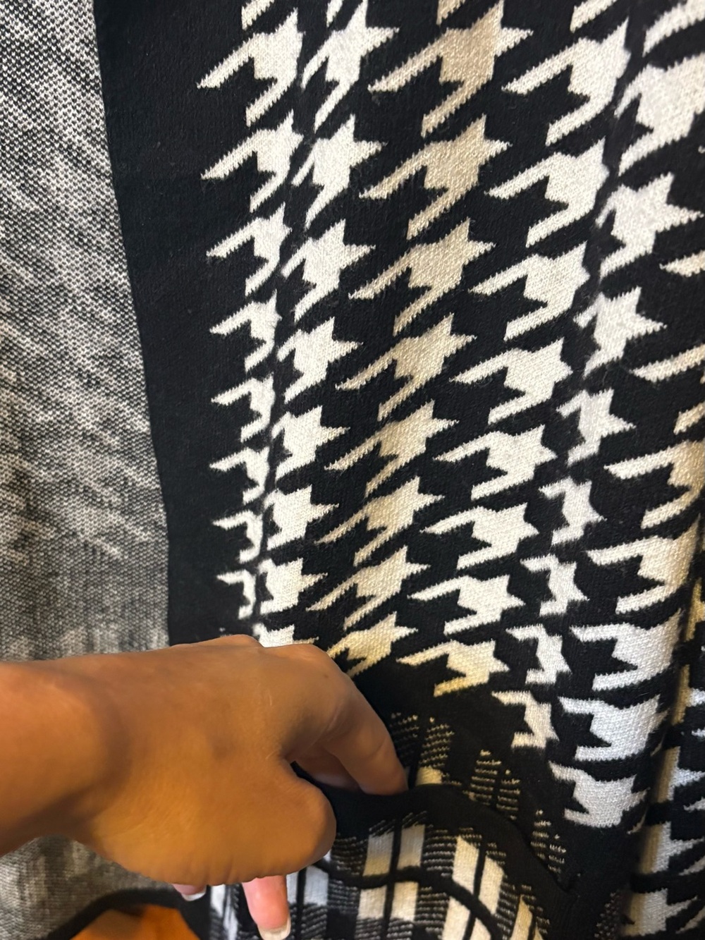 Tahari Houndstooth Plaid Open Front Cardigan Sweater XL - Picture 5 of 6